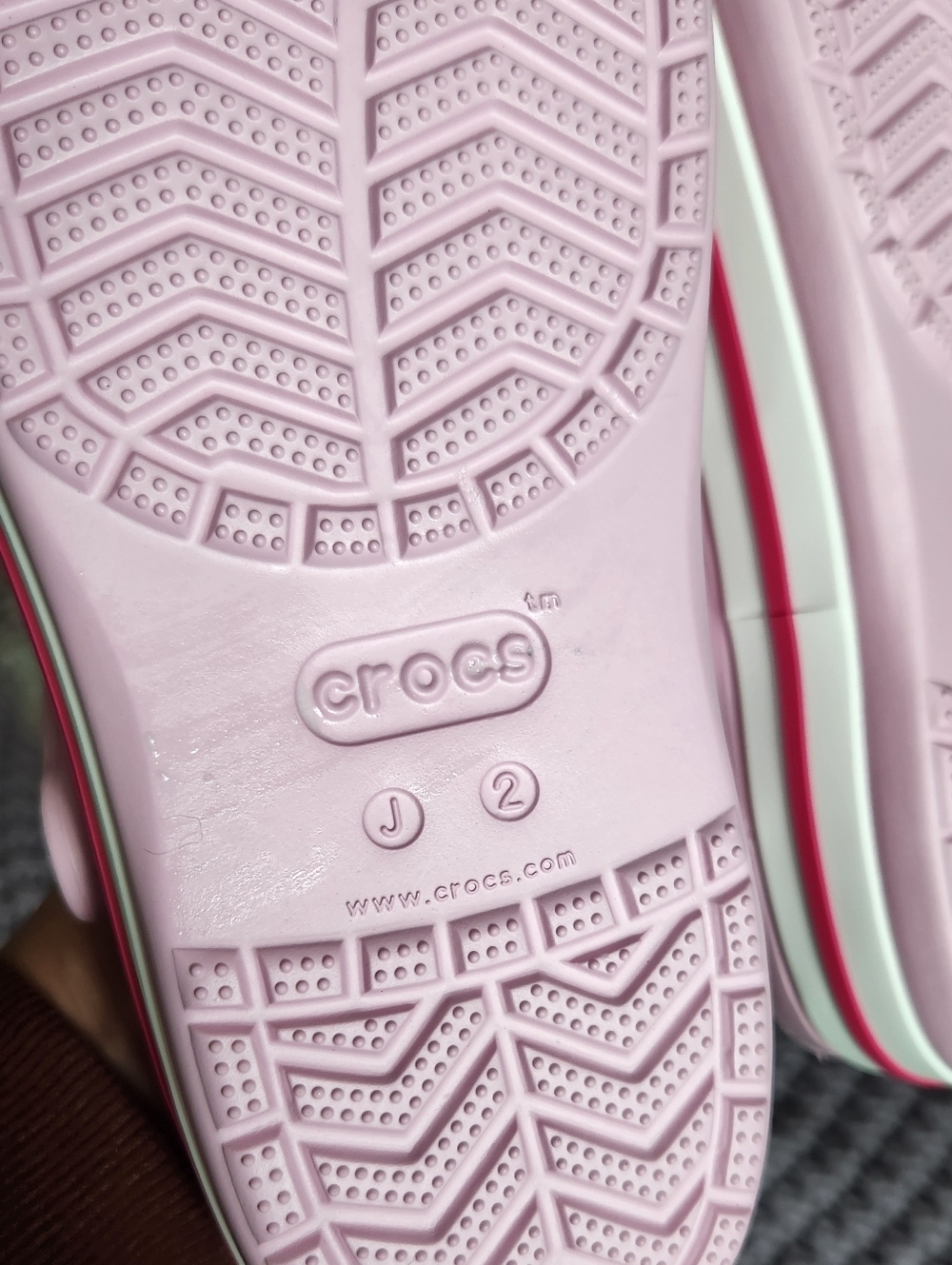 Sz J 2 Crocs Kids' in Light Pink with Logo Trim - Picture 5 of 5